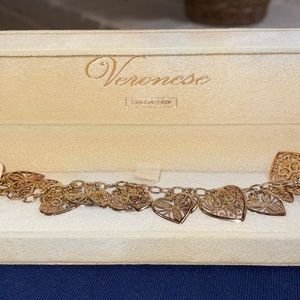 Veronese magnetic bracelet gold hearts